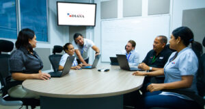 DIASA Equipo de ventas planificando distribución de productos