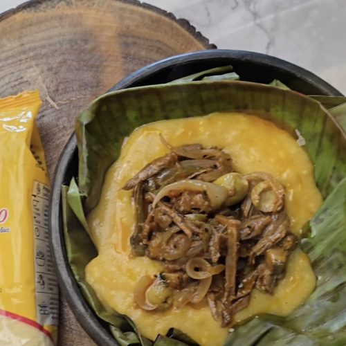 Masa de Harina de Maíz amarillo Maissísimo con ropa vieja